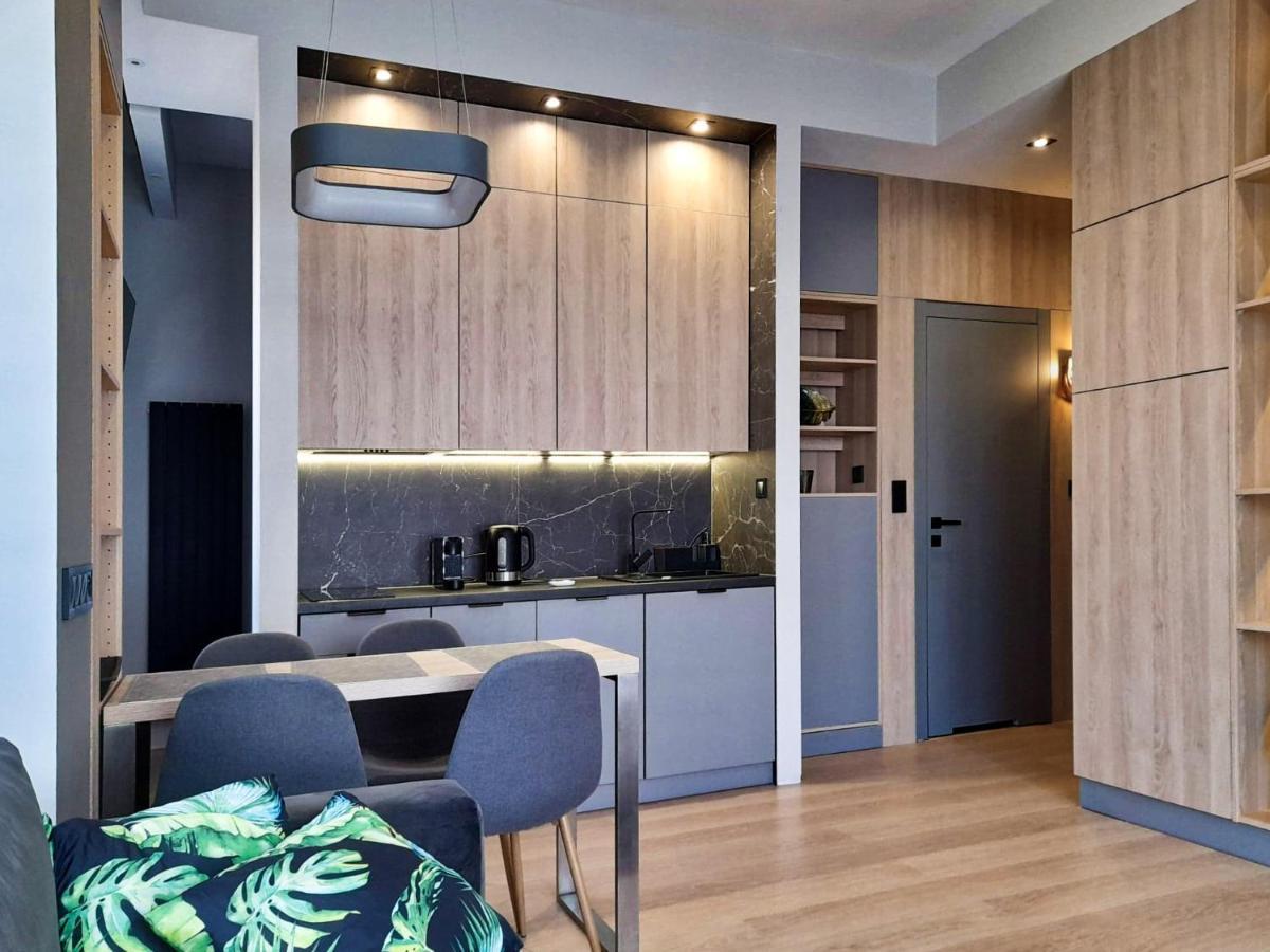4Uapart-Apartment Suite Platan Tower Paradiso Swinoujscie Exterior photo